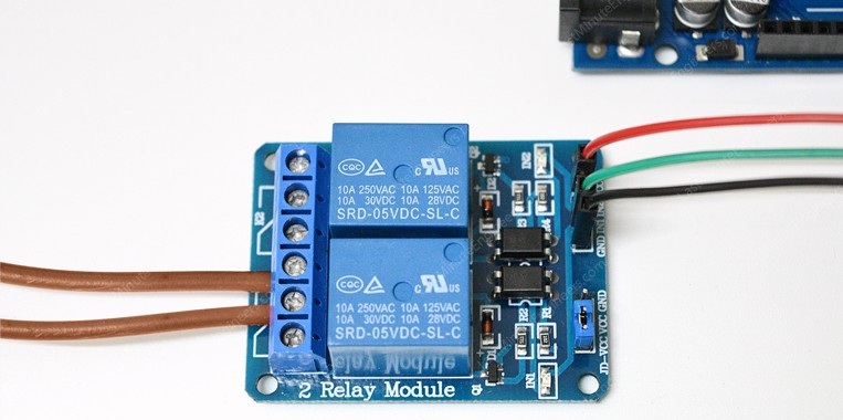 tutorial-for-controlling-ac-devices-with-relay-module-and-arduino